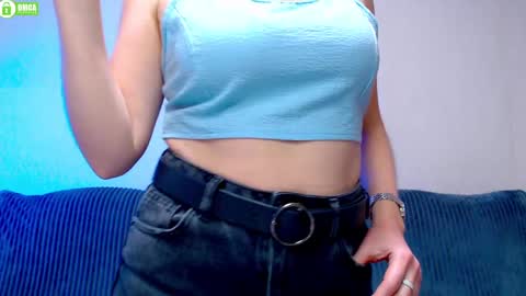 bb__bonami_ online show from December 15, 10:39 am
