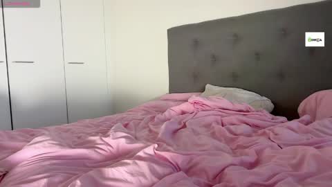 Kris online show from April 4, 4:17 pm