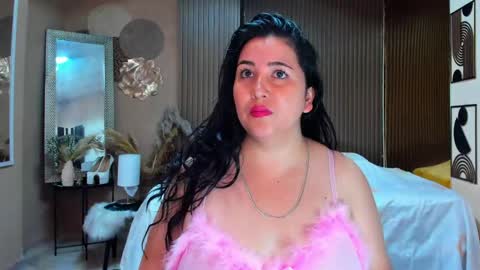 bbwluxurymuse online show from June 6, 12:00 pm