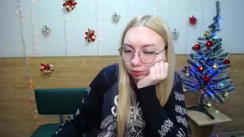 BeatriceFlyy online show from January 19, 6:09 am