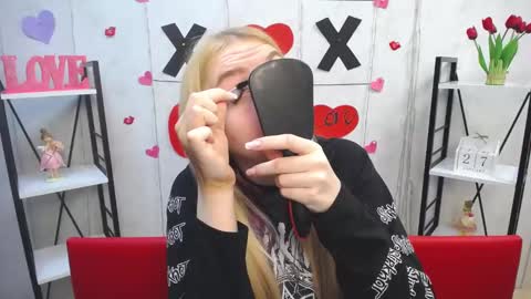 BeatriceFlyy online show from January 28, 2:53 pm