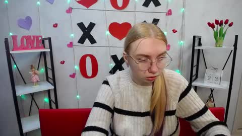 BeatriceFlyy online show from February 23, 6:12 am