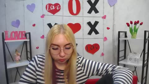 BeatriceFlyy online show from March 5, 4:24 pm