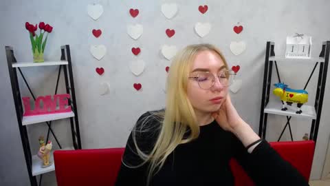 BeatriceFlyy online show from December 11, 4:52 pm