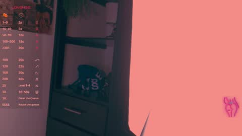 Chleo online show from November 18, 1:39 am