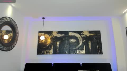 Am Becca online show from March 24, 11:59 am