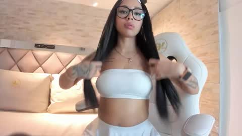  BELLA  online show from March 2, 2:55 am