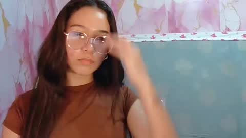 bella online show from March 4, 12:23 pm