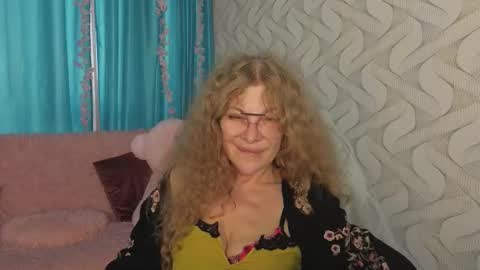 Bella online show from January 19, 2:13 pm