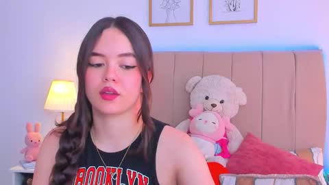 BellaFontana online show from March 5, 5:42 pm