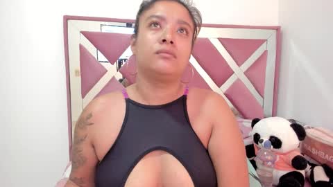 bellalumi online show from February 18, 10:25 am