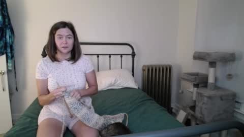 BellaStrange69 online show from October 27, 12:17 am