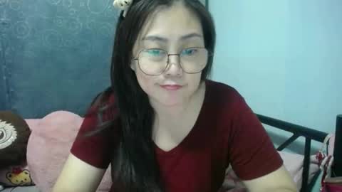 Bella online show from March 8, 2:43 pm