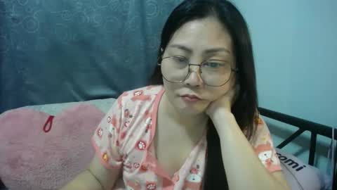 Bella online show from December 3, 7:16 pm