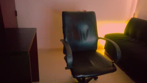 Loren Morrison online show from February 11, 7:59 pm