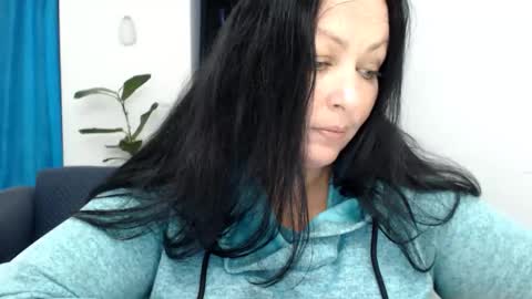 beluckynow online show from November 26, 4:52 pm