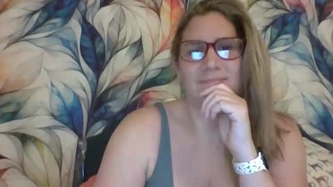 Becky online show from January 9, 2:54 am