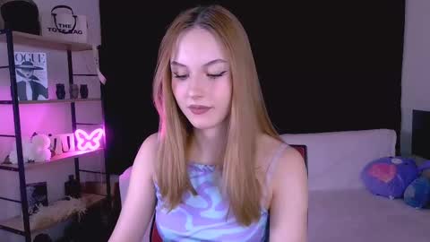 bernardaboons online show from February 22, 9:56 am