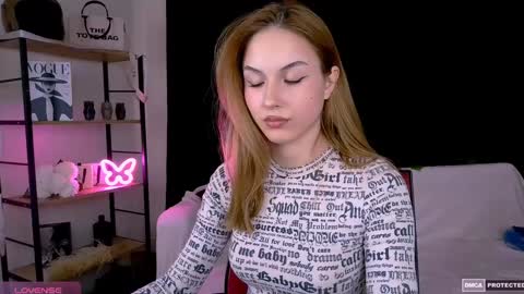 bernardaboons online show from February 2, 10:46 am