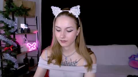 bernardaboons online show from January 18, 12:15 pm