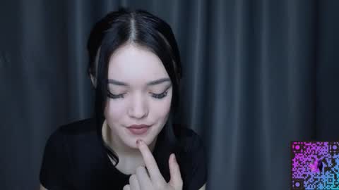 Adriana online show from March 31, 10:15 am