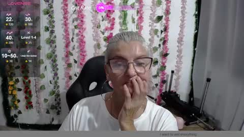 Snapshot of bety_cum3 chatting on January 2, 10:55 pm bibiana online show from January 2, 10:55 pm