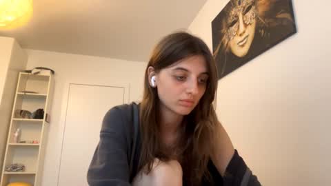 Lina online show from July 10, 5:35 pm