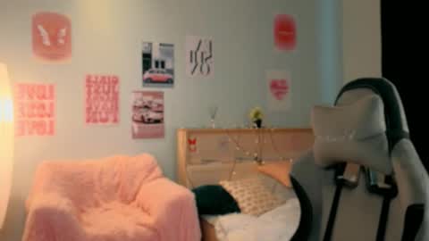 Lilly online show from March 22, 11:27 am