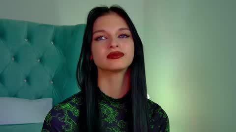 Snapshot of beverlyyork chatting on February 4, 5:01 pm Beverly online show from February 4, 5:01 pm