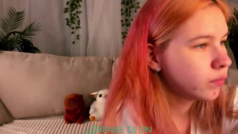 Snapshot of bezuya chatting on October 9, 1:21 am Eliz online show from October 9, 1:21 am