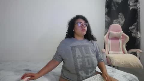 Bianca Tuesday to Sunday from 2am to 6am UTC-5 online show from March 9, 9:45 am