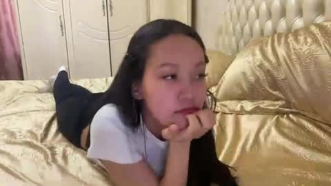 Aya online show from March 27, 8:26 am