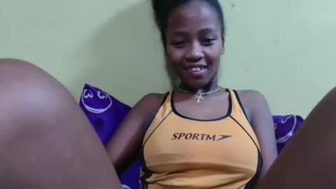 bienvenue987832 online show from April 15, 6:14 am