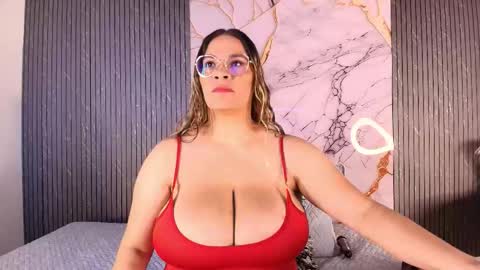 Tell me Sophia  online show from February 17, 8:30 pm