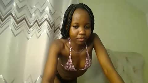 bigbaby004 online show from September 25, 10:51 pm