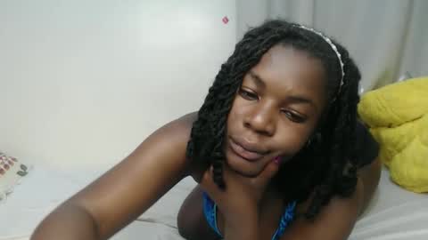 Snapshot of bigboobys123 chatting on October 21, 3:21 am bigboobys123 online show from October 21, 3:21 am
