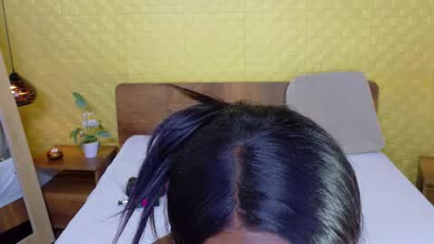 bigroundbooty_ online show from February 23, 7:57 pm