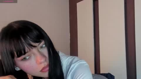 bilie__eilish online show from February 23, 12:15 pm