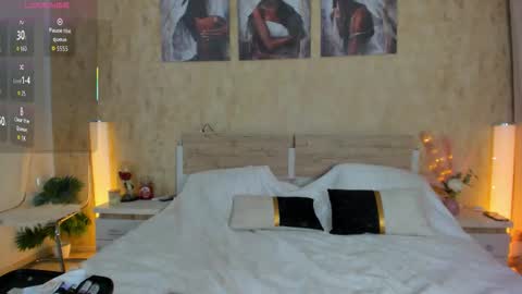 bimboparisx online show from November 11, 5:47 am