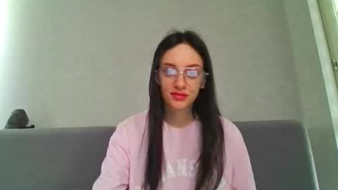 Ivy online show from March 31, 2:06 pm