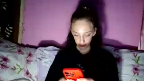 Ivy online show from July 1, 9:03 pm