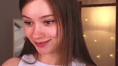  SHEILA  online show from December 12, 7:26 pm