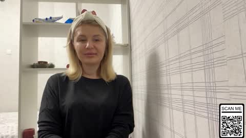 blondie_xoxoxo online show from November 25, 2:52 pm