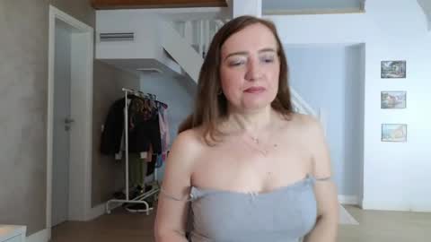 blue_angel_sweet online show from April 4, 3:38 am