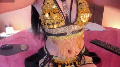 blue_sixx online show from February 14, 2:30 pm