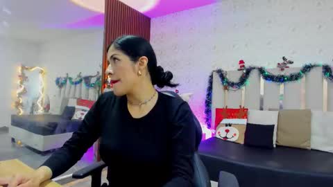 blue_tay1 online show from January 11, 11:59 am