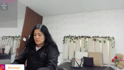 blue_tay1 online show from February 15, 12:04 pm