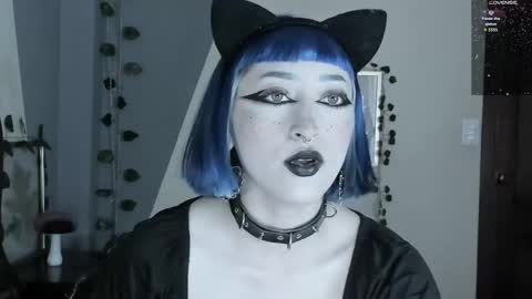 Snapshot of blueberry____ chatting on September 20, 2:59 pm sophie  online show from September 20, 2:59 pm