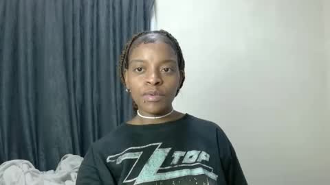 Tee online show from March 18, 6:57 pm