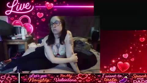Blueeyedbeauty online show from February 16, 11:59 pm